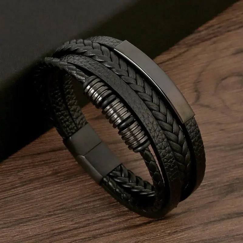 The Valro Cordon Bracelet
