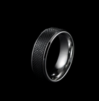 The Valro Eclipse Ring